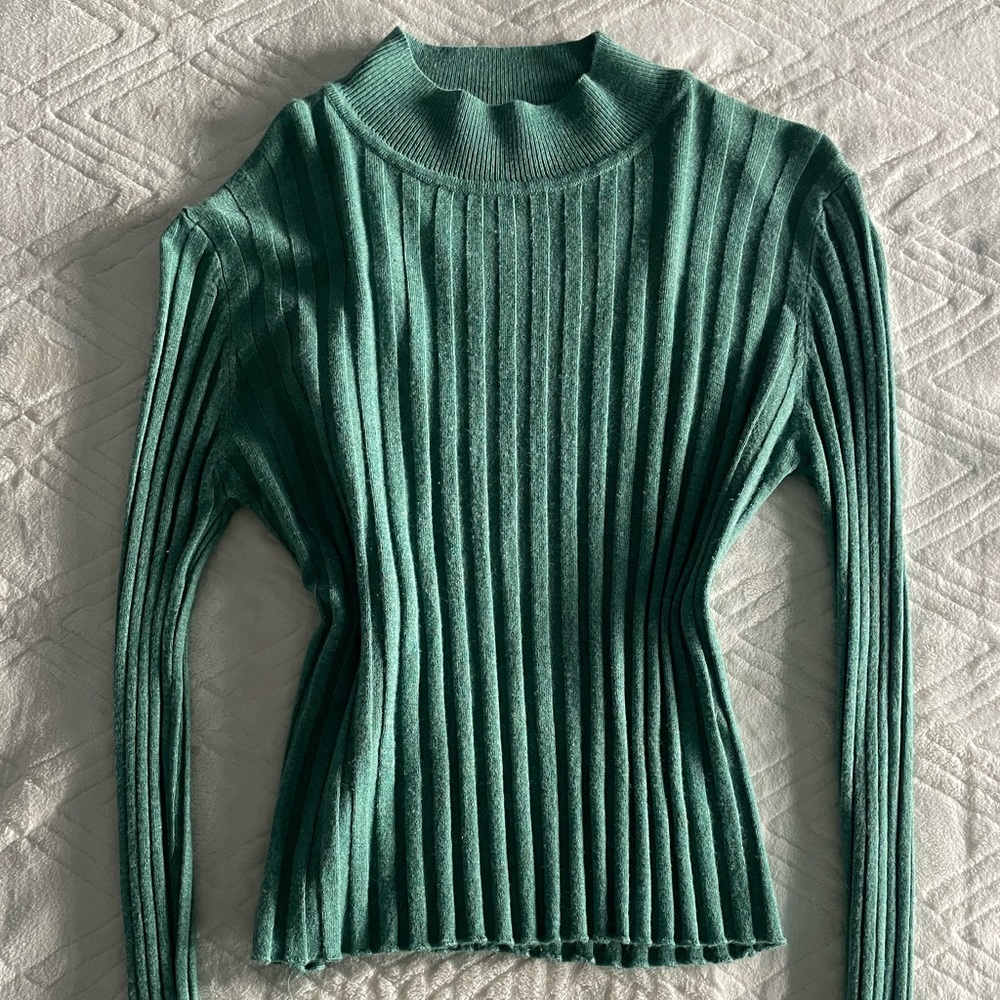 Parisian Teal Turtle-Neck